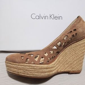 Calvin Klein Wedge